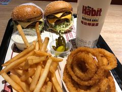 -The Habit Burger Grill 哈比特汉堡(复兴soho店)