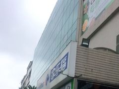 -家乐福(古北店)