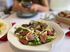 松茸时令松茸无花果牛肉色拉-蝶舍·MAISON PAPILLON