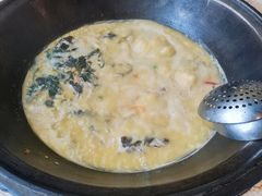 -陈大锅·岳阳鱼馆·地道岳阳菜(美食街店)