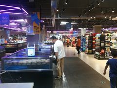 大堂-盒马X会员店(王府井奥莱UP TOWN店)