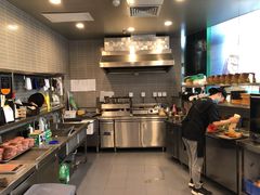 -龙治汉堡(中华城店)
