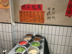 -黔有有贵州酸汤夺夺粉火锅(五味十字店)