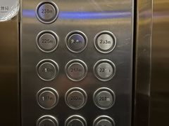 -中央电视塔旋转餐厅