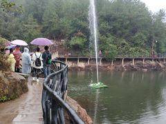 -玻璃桥景区石牛寨
