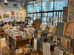 -百老汇电影中心(油麻地店)