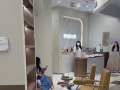 -HIMO海马体照相馆(上海华润CP静安店)