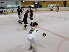 -冠军冰场CHAMPION RINK(百联又一城店)
