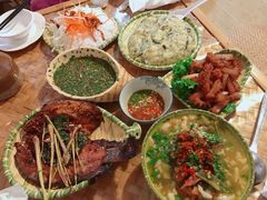 -傣家寨花园主题餐厅