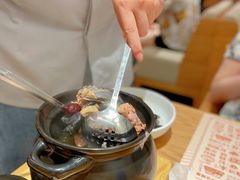 云芝红枣炖乌鸡汤-顺风汤馆·广府粤菜(江宸天街店)