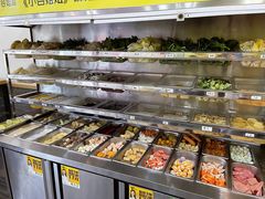 自助取餐区-小谷姐姐麻辣拌·麻辣烫(潞河店)