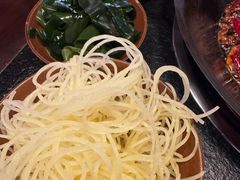 -渝井巷重庆老火锅(沈阳吉祥店)