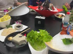 -德天肥牛海鲜火锅(城西银泰店)