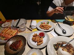 -华阳时光吧餐厅(华阳广场国际大饭店)