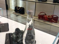 -Chanel(德基广场店)