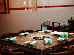 -晓宇重庆火锅(赛格国际购物中心店)