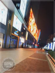 -罗亚帝造型·烫发染发