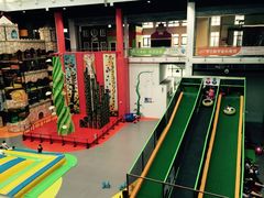 -蒙特利亲子乐园