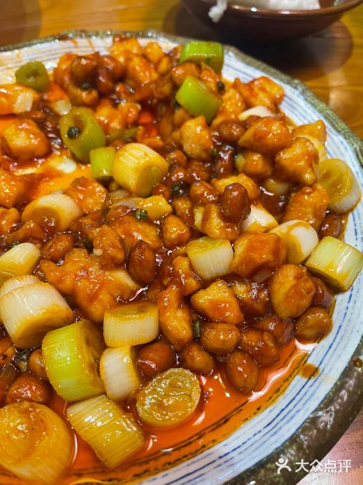 先启半步颠·川菜小炒图片