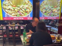 -川流不息·地道川菜·小龙虾(松东路店)