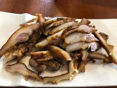 特色卤肉-万春卤菜(天乡后街步行街店)