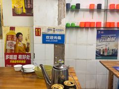 -雄伟美食(高沙中街店)