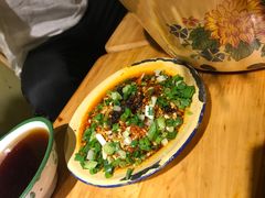 -拈签一笑黄牛肉辣卤串串