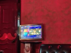 -UK派对KTV(日月广场店)
