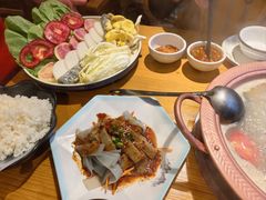-民食香·腊排骨野生菌美食(木府店)