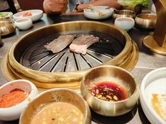 -韩白山·朝鲜族烤牛肉·酱蟹(长宁龙之梦店)