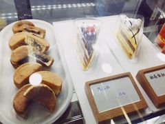 -留白咖啡(人民巷八号大院店)