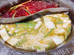 -重庆故事姊妹老火锅(财经学院店)