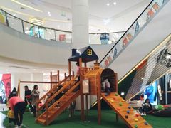 -丽达购物中心(崂山店)