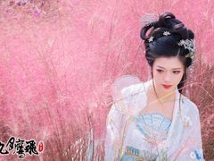 -九月鹰飞汉服摄影工作室