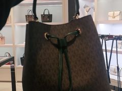 -MICHAEL KORS(杉井奥特莱斯广场店)