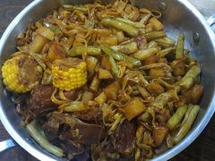 -内蒙焖面大盆骨餐馆(山大路店)