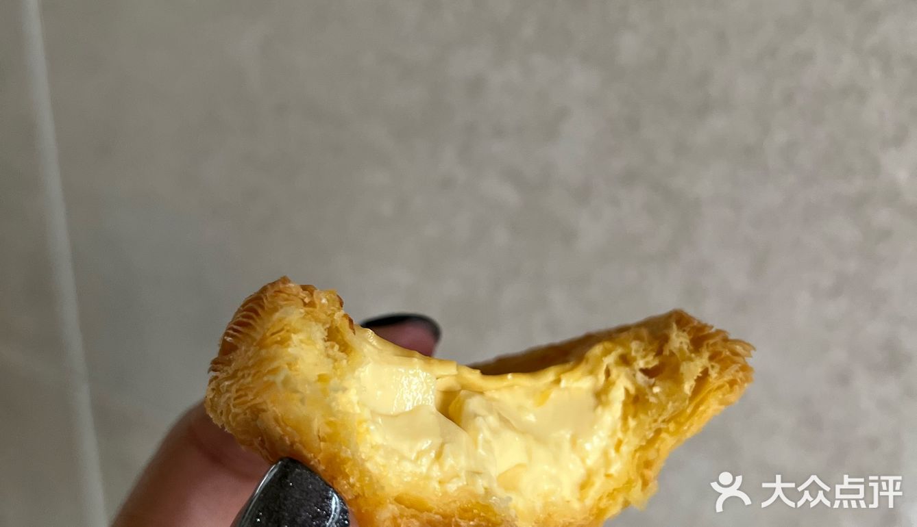 不愧是源自最早最有名的”葡式蛋挞“，总体非常优秀