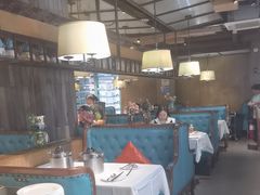 -领鲜活海鲜榴莲自助火锅(东门店)