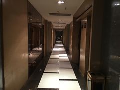 -鼎记酒楼(雁南一路店)