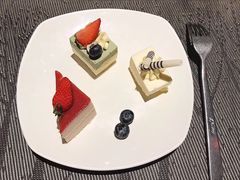 -梅园国际大酒店·自助餐厅(光明港店)