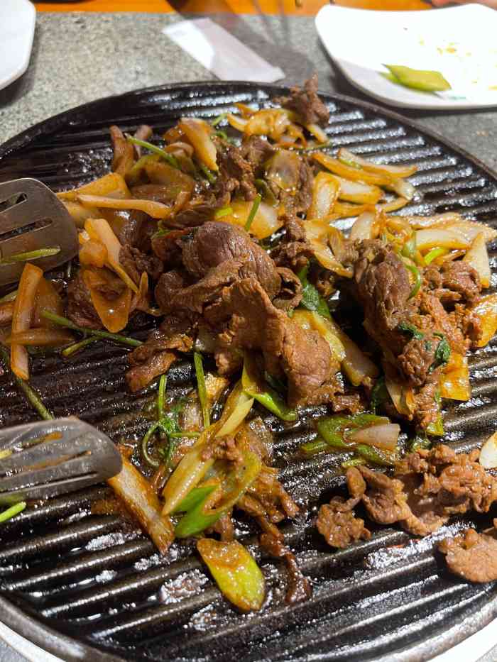 烤肉刘老北京炙子烤肉(万寿路店)-"没太注意这家店,进来才知道这么