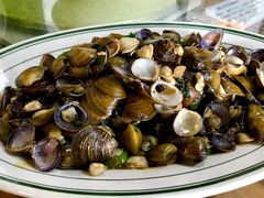 蒜蓉紫苏炒西江蚬-八仔大富楼·河鲜(西江店)