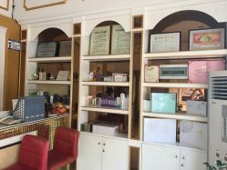 -梦莲娜美容连锁机构