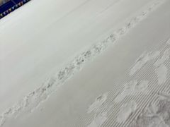 -乔波室内滑雪场