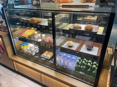 -星巴克(青岛火车北站候车大厅店)