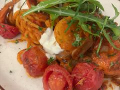 -Mark&Mars Restaurant