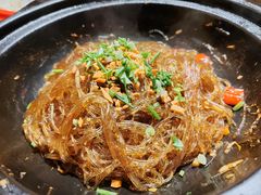 -富正毅三下锅·湘西韵味(天门山索道店)