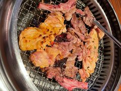 -烧肉一番·新韩式炭火烤肉(大岭山店)
