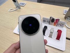 -vivo官方授权体验店(朝阳合生汇店)