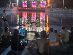 -汤山欢乐雪世界